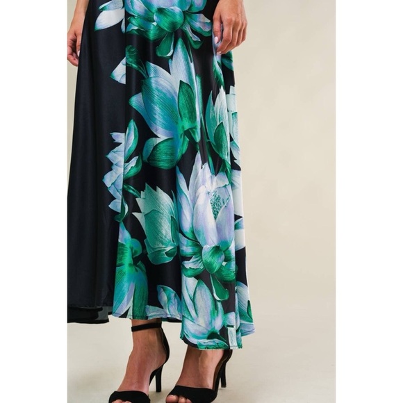 Teal Floral Party Dress - Picture 5 of 5